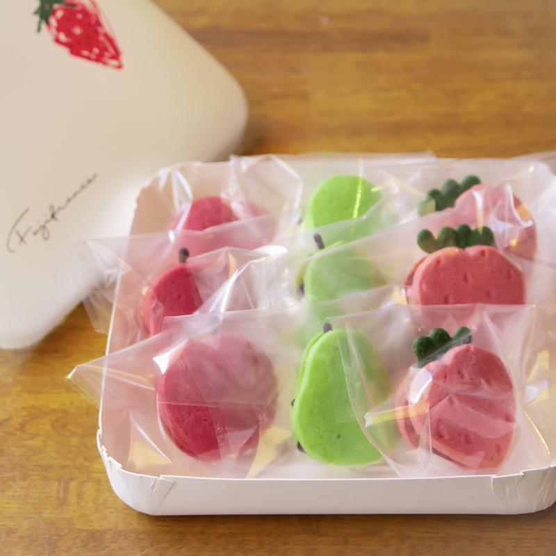 バターサンド（9個入り）／真夜中のようなし・約束のりんご・いちご